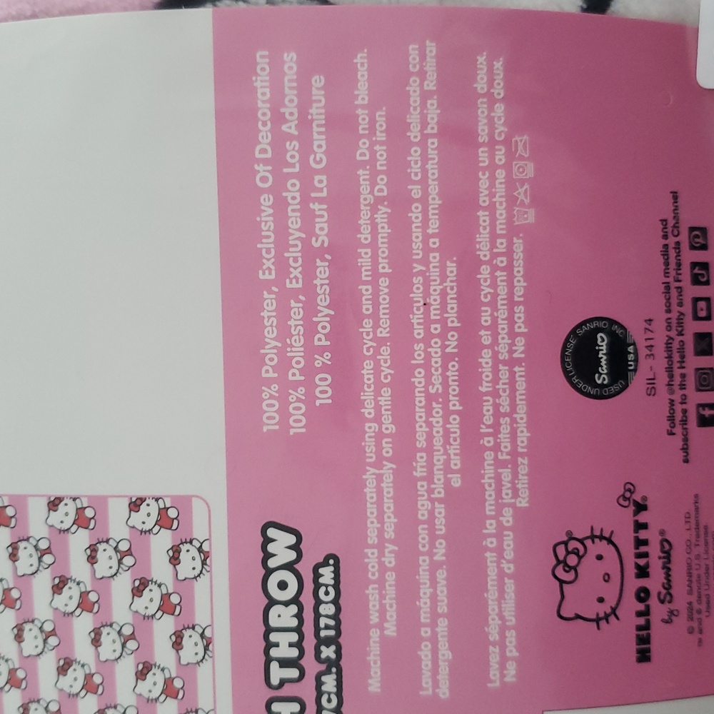 Hello kitty throw blanket - Picture 5 of 5
